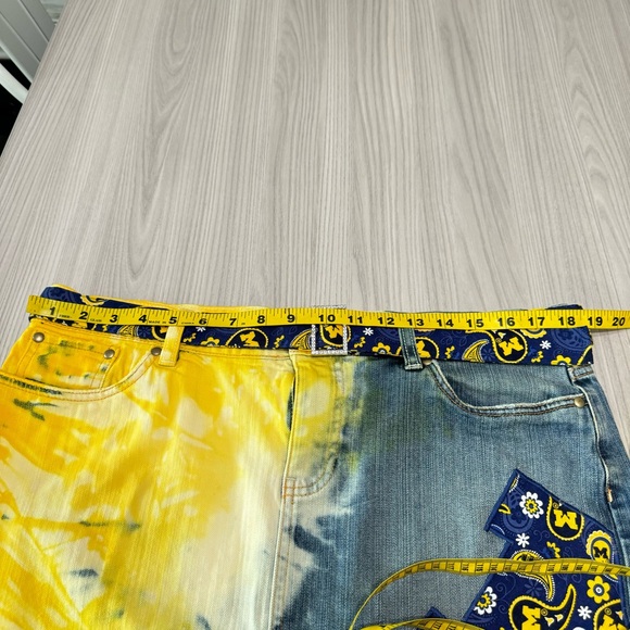 NWOT RARE! Limited edition Michigan Wolverines Patchwork Denim Miniskirt Size 12 - Picture 5 of 6